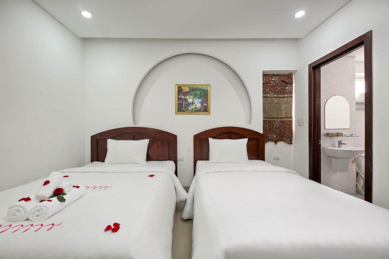 Osaka Hotel Danang Exterior photo